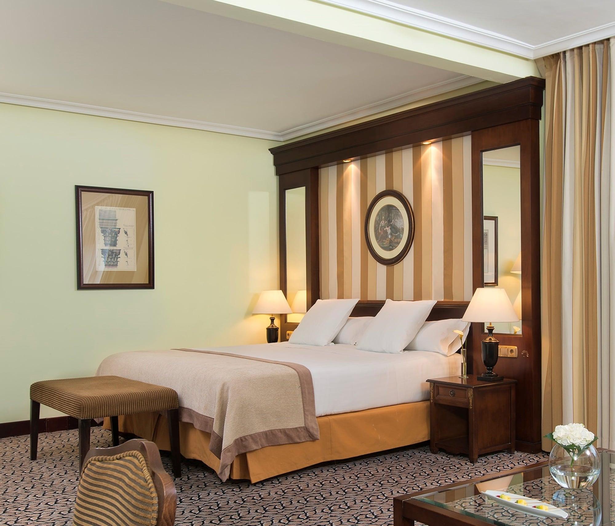 Melia Barajas Hotel Madrid Ngoại thất bức ảnh