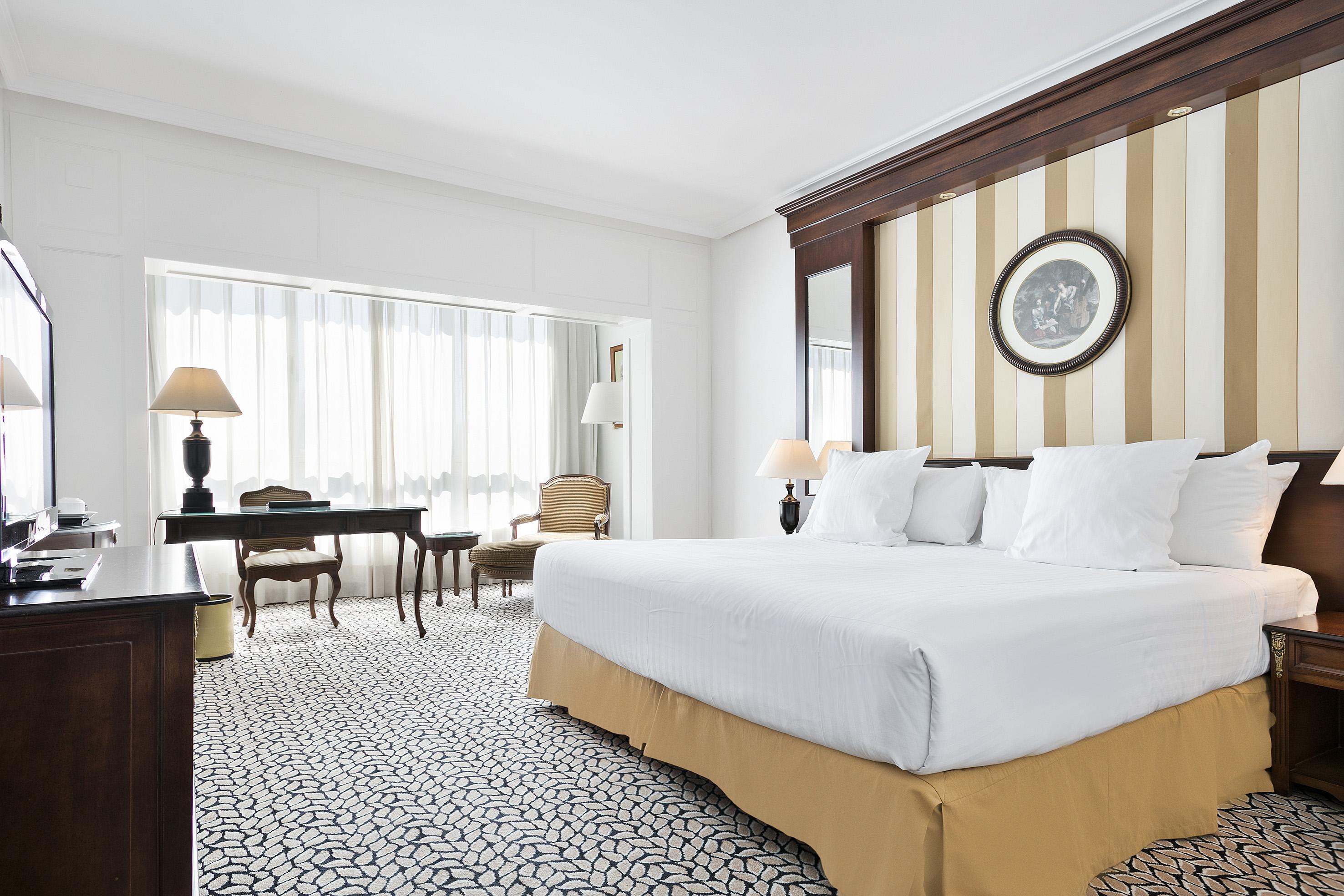 Melia Barajas Hotel Madrid Ngoại thất bức ảnh