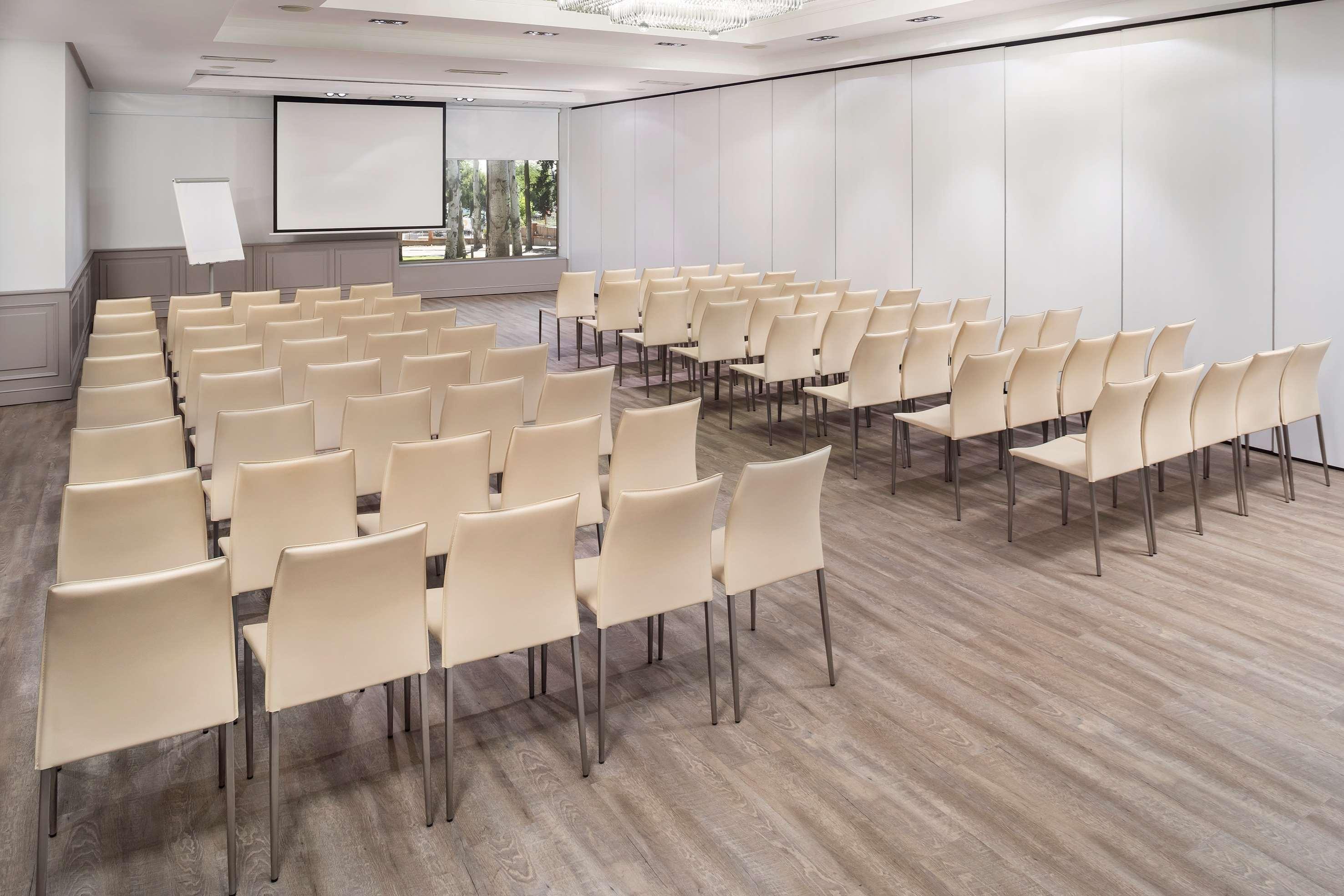 Melia Barajas Hotel Madrid Ngoại thất bức ảnh
