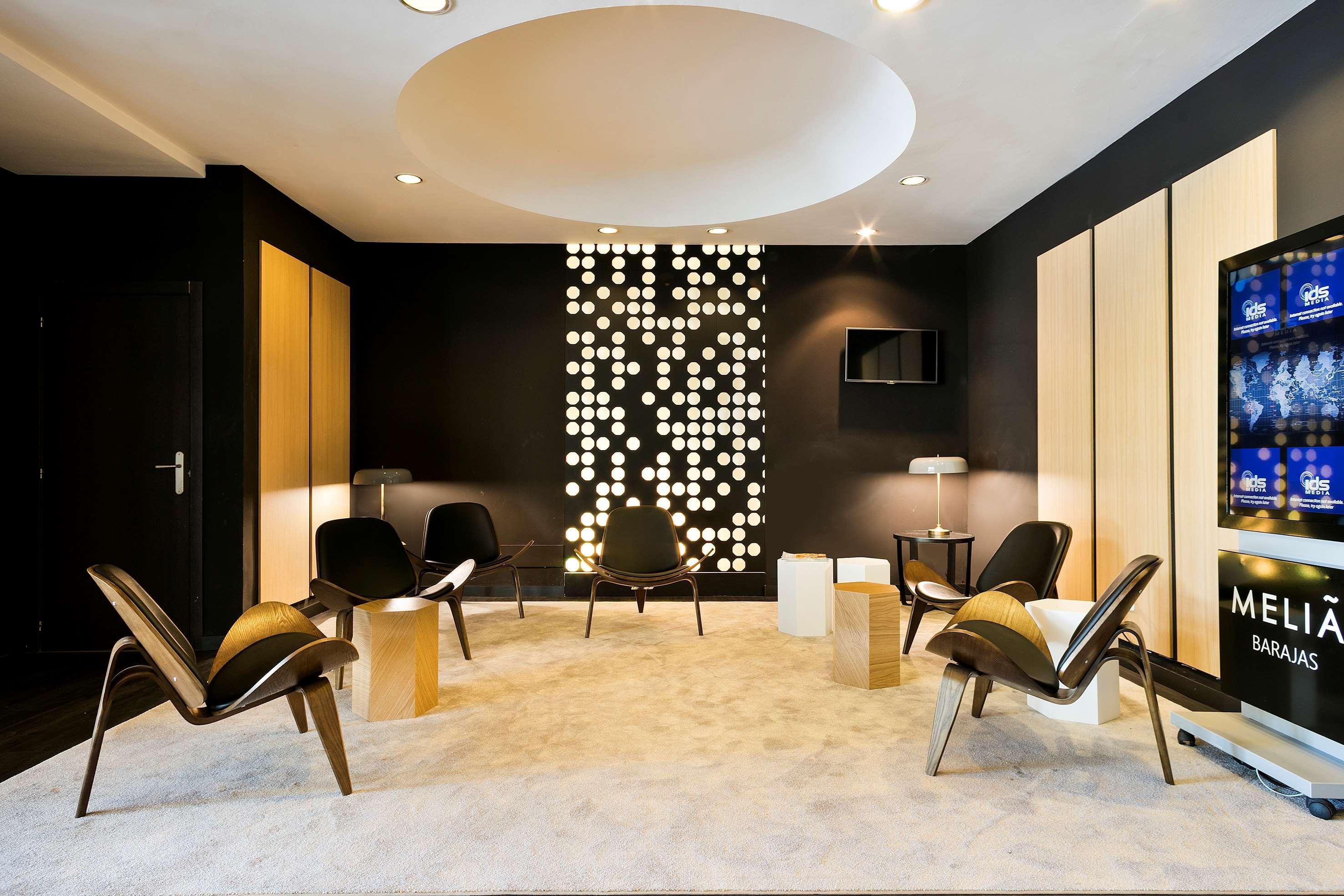 Melia Barajas Hotel Madrid Ngoại thất bức ảnh