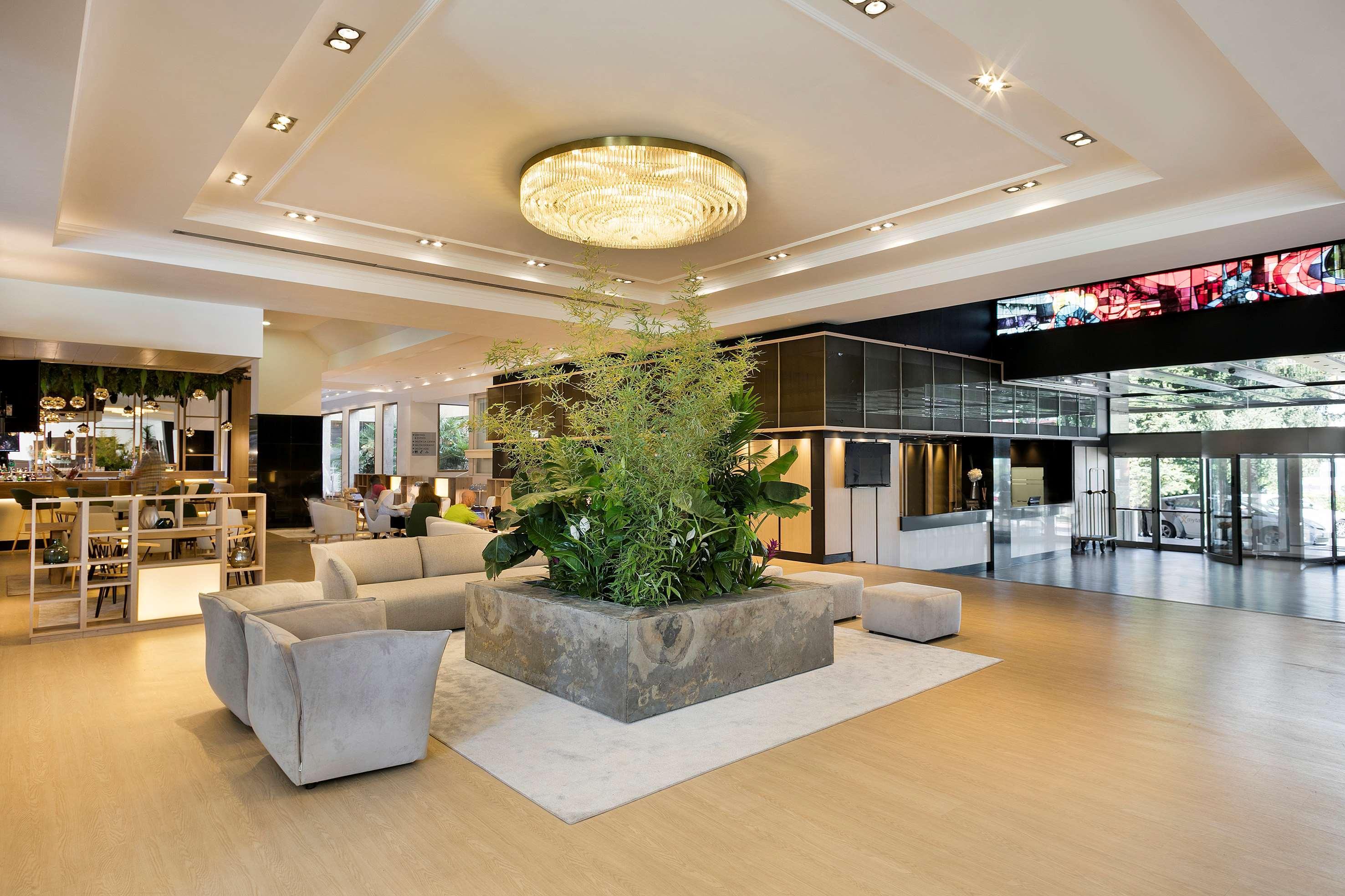 Melia Barajas Hotel Madrid Ngoại thất bức ảnh